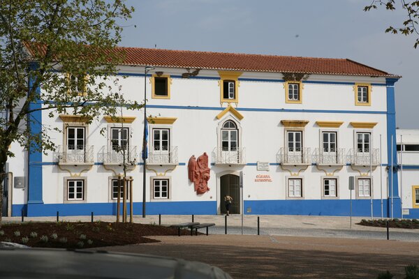 C_mara_Municipal_de_Gr_ndola_site