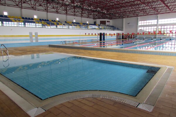 complexo_desportivo_jose_afonso___piscina_nova