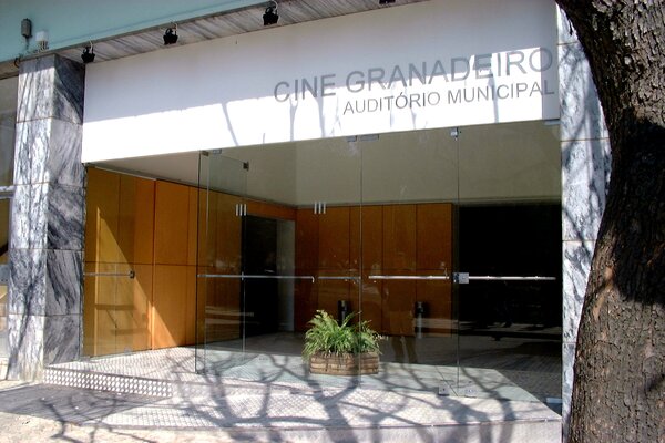 Cine_Granadeiro