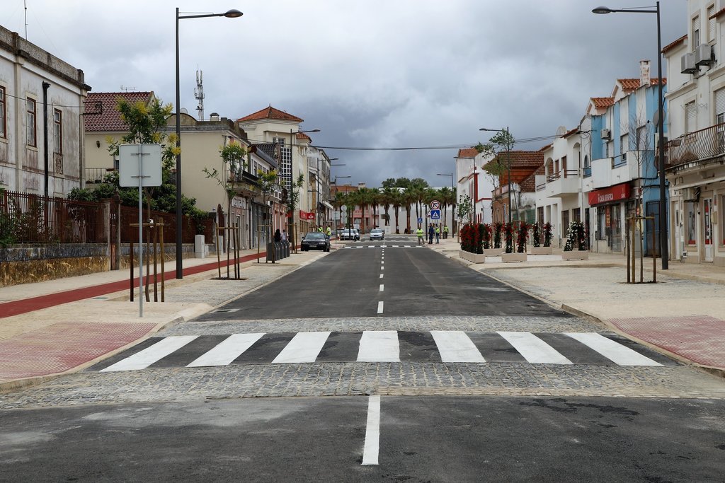 Já está concluída a 1ª fase da Obra de requalificação da Avenida Jorge de Vasconcelos Nunes