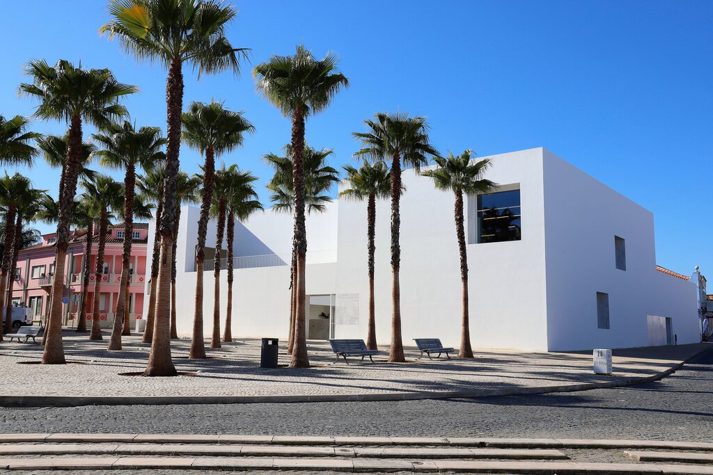 Biblioteca e Arquivo do Município de Grândola distinguida no Prémio Nacional do Imobiliário 2022