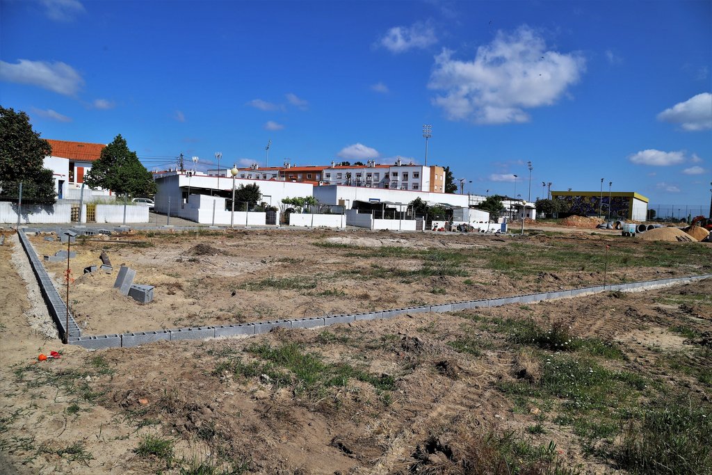 Já iniciaram os trabalhos de construção das Hortas Comunitárias de Grândola – 1ª fase