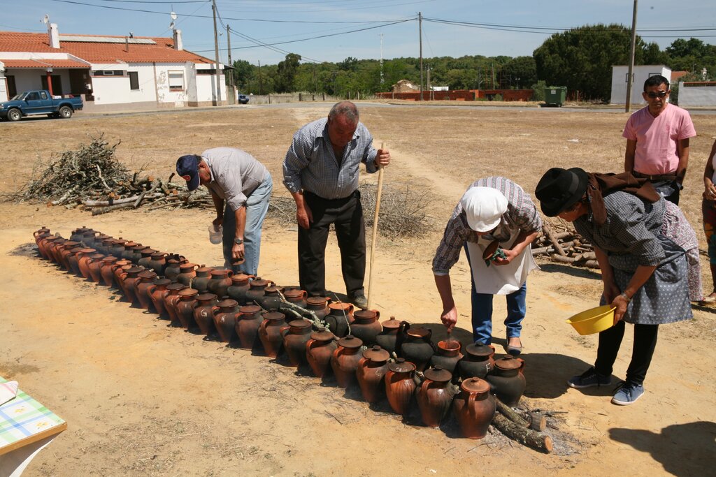 Festa da Coqueira dá a conhecer tradições gastronómicas do campo como “Jantarinho de Carrasquinha...