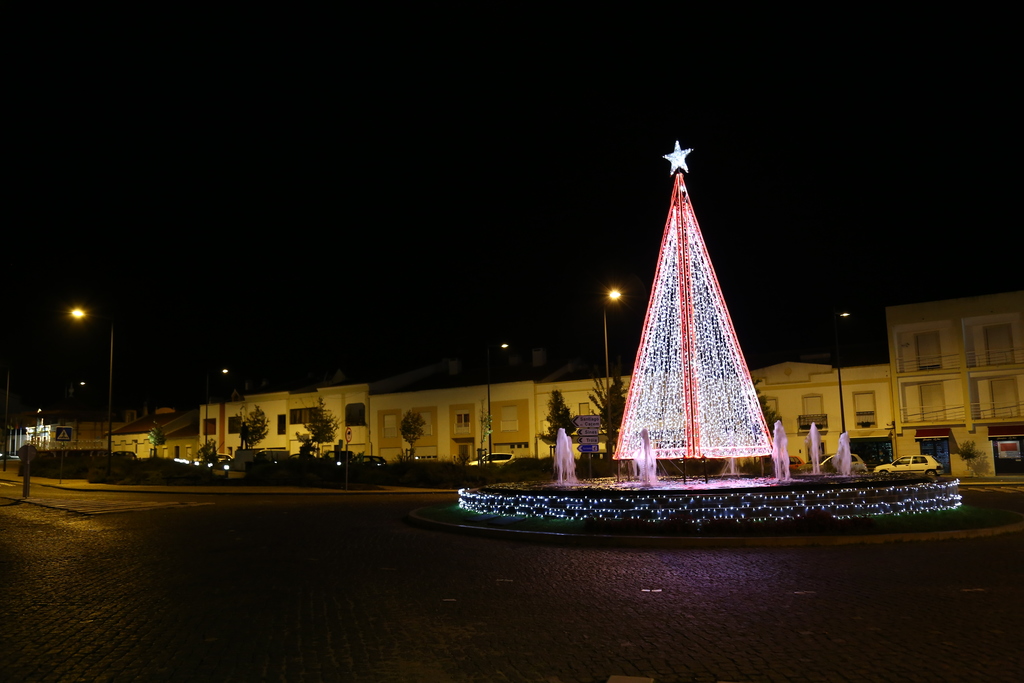 75 mil lâmpadas acendem dia 1 para iluminar o Natal em Grândola