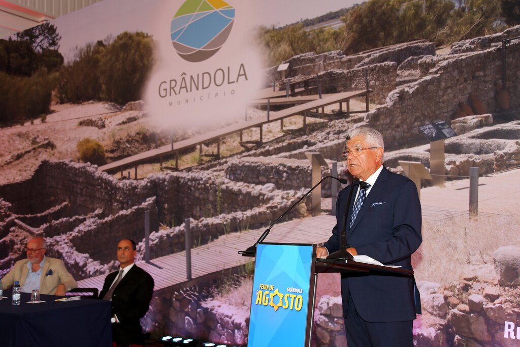 Feira de Agosto foi inaugurada ontem. A Festa já começou