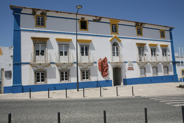 Eleitos para a Assembleia Municipal e para a Câmara Municipal de Grândola tomam posse no dia 18