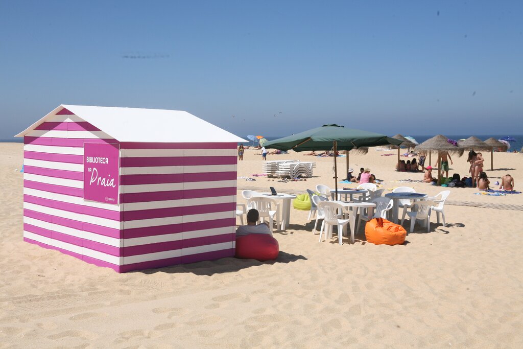 Praias de Carvalhal e Melides têm Biblioteca com vista para o mar